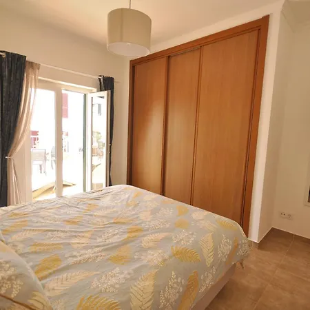 Sea Daisy Apartment, Burgau