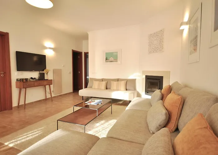 Sea Daisy Apartment, Apartment