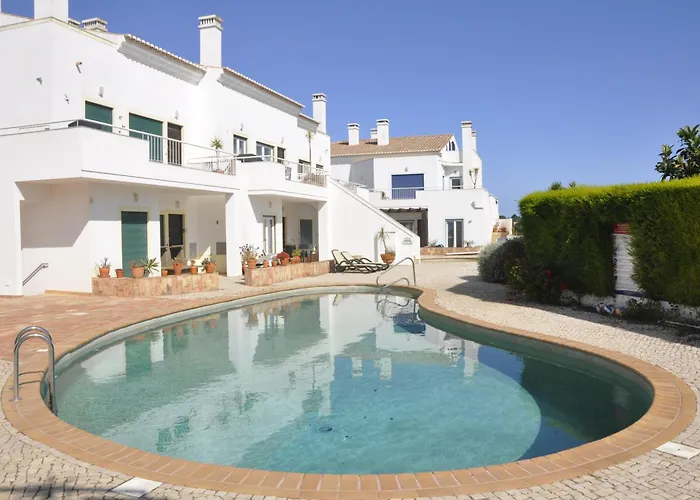 Sea Daisy Apartment, Burgau